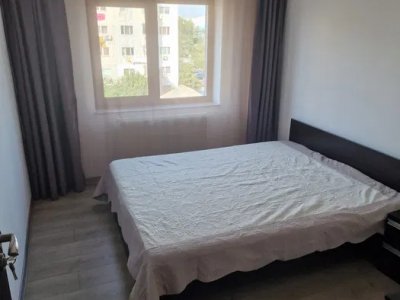 Apartament cu 4 camere în zona KM 5