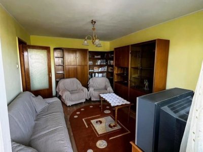 Tomis Nord  - Apartament decomandat cu 3 camere, etaj 3.