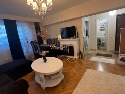  Capitol - Apartament frumos cu 3 Camere și vedere la mare  