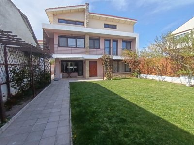 STADION - Casa P+1 