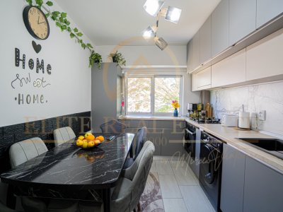 CET - Apartament cu 3 camere, mobilat si utilat, etaj 3/4