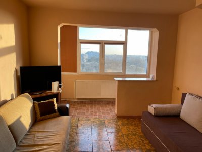 Tomis Nord - b-dul Tomis -Apartament 3 camere decomandate 