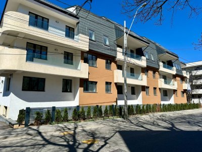 Garsoniera spatioasa de vanzare- Gata de mutare