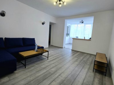 Apartament 3 camere complet renovat – Faleza Nord | Prima închiriere