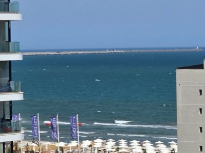 Studio modern cu balcon generos – Platinum Apartments, Mamaia Nord