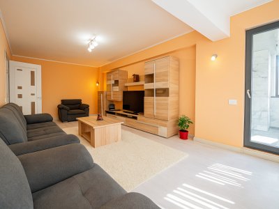 Apartament modern de vânzare – Zona Compozitori