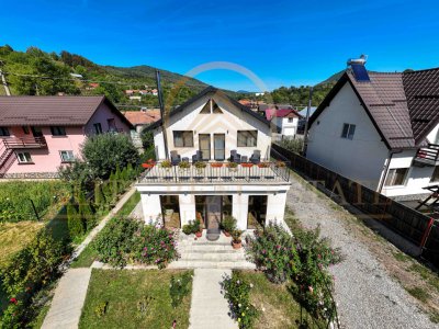 Pensiune turistică de vânzare în inima Văii Doftanei