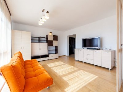 0% Comision Apartament spatios Stefanesti -5 min de Pitesti!
