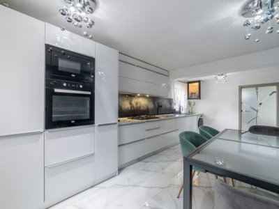  CASA Premium construita cu dragoste Zona Gavana Pitesti 