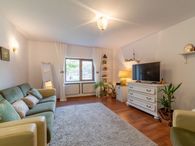 Casa pe parter cu teren generos - Topoloveni, Argeș