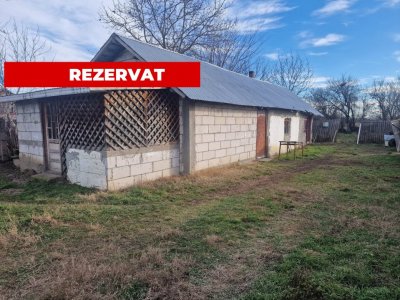 CASA  MODESTA STOLNICI