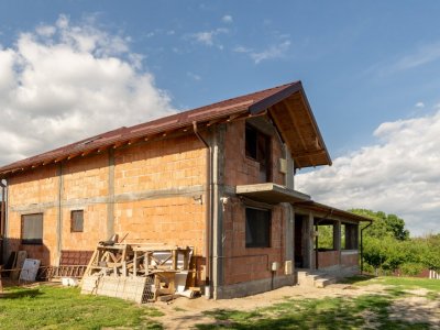 0% COMISION ! CASA  PARTER+ MANSARDA  - com  PADURETI , Arges