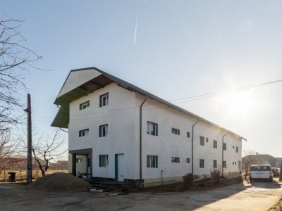 Imobil pretabil azil, centru de îngrijire sau cazare colectivă – 21 camere