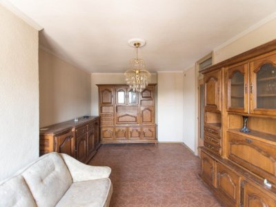 Apartament 3 camere, etaj 2, Costesti, Arges. 0% Comision