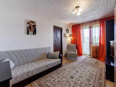 Apartament 2 camere de vanzare- zona Kaufland Craiovei