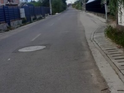 TEREN INTRAVILAN  ALEEA PRUNILOR- SMEURA 