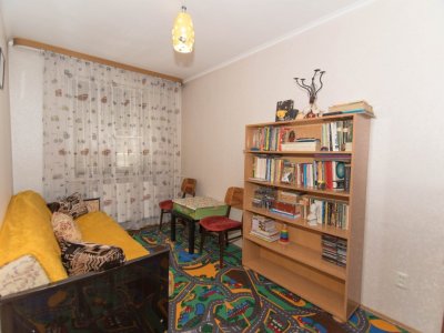 Apartament 3 camere Calea Bucuresti Etaj 1