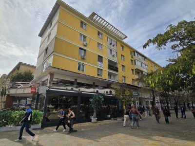 Apartament 3 camere km0 Pitesti 