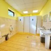 Clădire modernă de închiriat – ideală pentru clinică medicală sau companie mare imaginea mica 12 Clădire modernă de închiriat – ideală pentru clinică medicală sau companie mare thumb 12