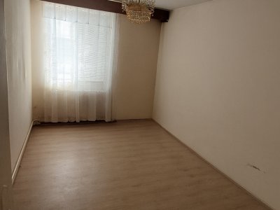 Apartament 3 camere la cativa pasi de centru Pitesti