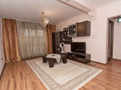 Apartament 2 camere Prundu - decomandat 