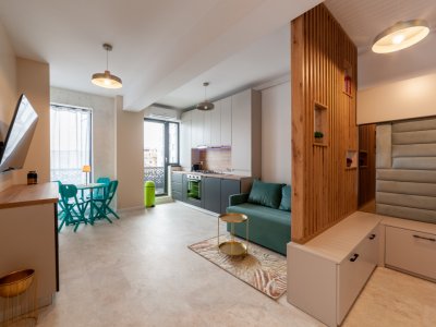 Ap. 2 camere - Prima inchiriere - Bloc 2025 - Fratii Golesti - Parcare inclusa