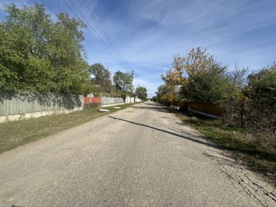 Teren 5216 mp la 2 pasi de autostrada A1 