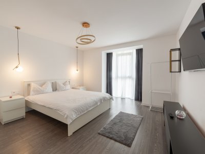 Apartament 2 camere Centru – Renovat complet - Open Space