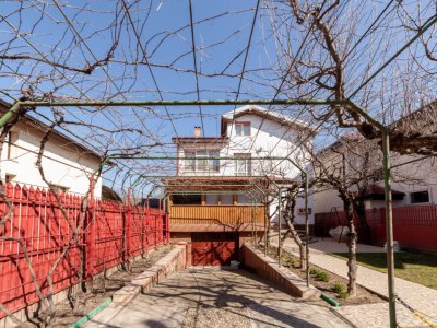 Casa Centrala Pitesti - Exercitiu, Strada Traian