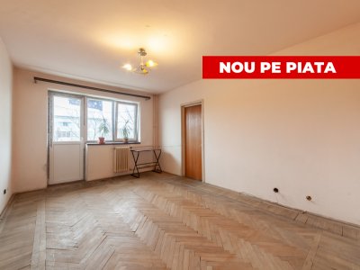 Apartament 3 camere, etaj 3/4, Razboieni