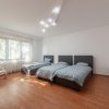 Casă spațioasă cu 8 camere - Pitești - 0% Comision thumb 6