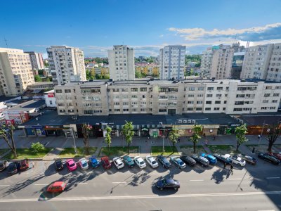 Apartament cu 3 camere - CENTRAL, zona 1 Mai, Pitesti 