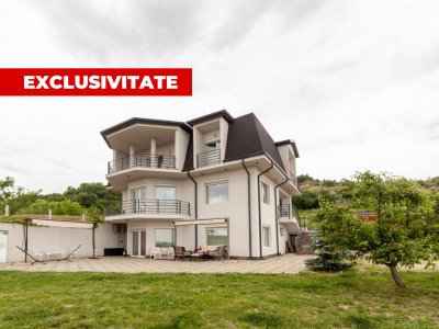 Vila spatioasa cu 4 dormitoare-Independenta energetic-1255 mp teren-Stefanesti
