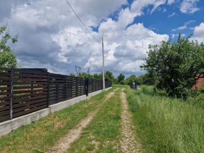 Teren intravilan - str. Prunilor - Smeura!