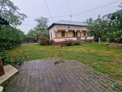Gospodărie completă și spațioasă -Lunca Corbului- Ciesti!