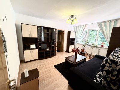 Apartament de inchiriat - 2 camere - Cartier Nord