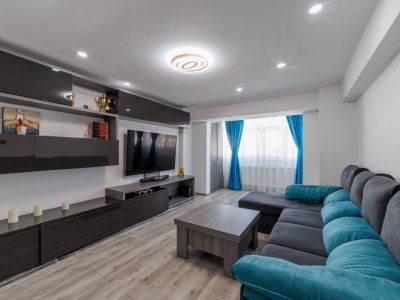 Apartament decomandat - Cartier Prundu