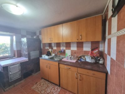 TUZLA - casa 4 camere , teren 795 mp