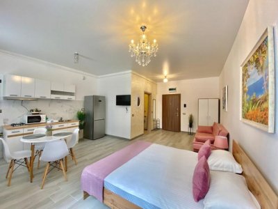 MAMAIA NORD Studio Elegant si Modern la Malul Marii - Perfect pentru Relaxare!