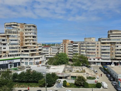 TOMIS NORD OMV - 2 camere cu priveliste superba !