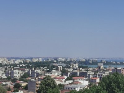 Tomis 1 Spitalul județean apartament 2 camere decomandat 