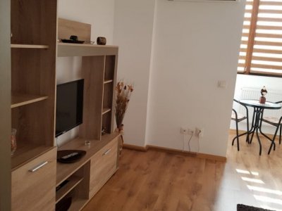 Zona Mamaia Nord,  Apartament 2 camere situat la 100 m de promenada