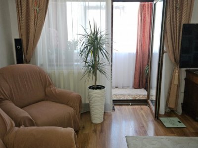 Tomis III-Bd. Tomis, apartament 4 camere transformat in 3 