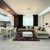 Apartament cu 2 camere + o cameră bonus – la doar 2 pași de plajă, Mamaia Nord thumb 1