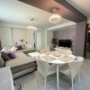 Apartament cu 2 camere + o cameră bonus – la doar 2 pași de plajă, Mamaia Nord thumb 2