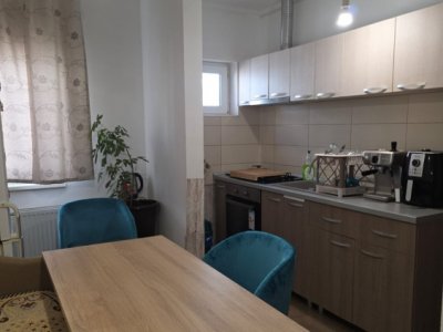 Apartament la mansardă în Zona Tomis 3, Str. Zmeurei – 58.500 €