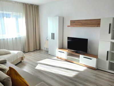 Apartament luminos lângă plajă in Zona Faleza Nord
