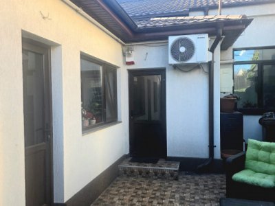 Casă 3 camere – Bd. Mamaia, zonă centrală, mobilată pentru birouri