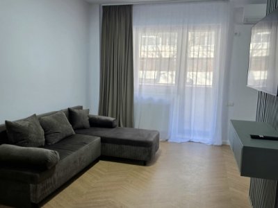 City Park Mall- apartament 2 camere, totul nou