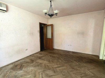 Apartament 3 camere zona Parc Tabacarie